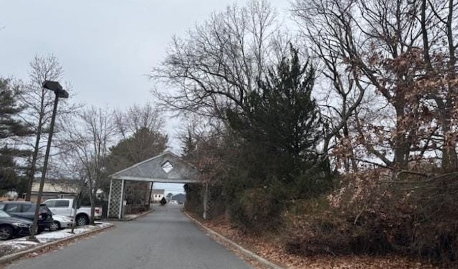 25 Oyster Bay Rd, Absecon, NJ 08201 - 2 Beds, 2 Bath