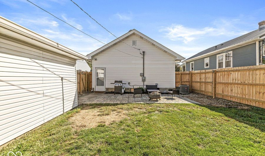 76 S 11th Ave, Beech Grove, IN 46107 - 3 Beds, 1 Bath