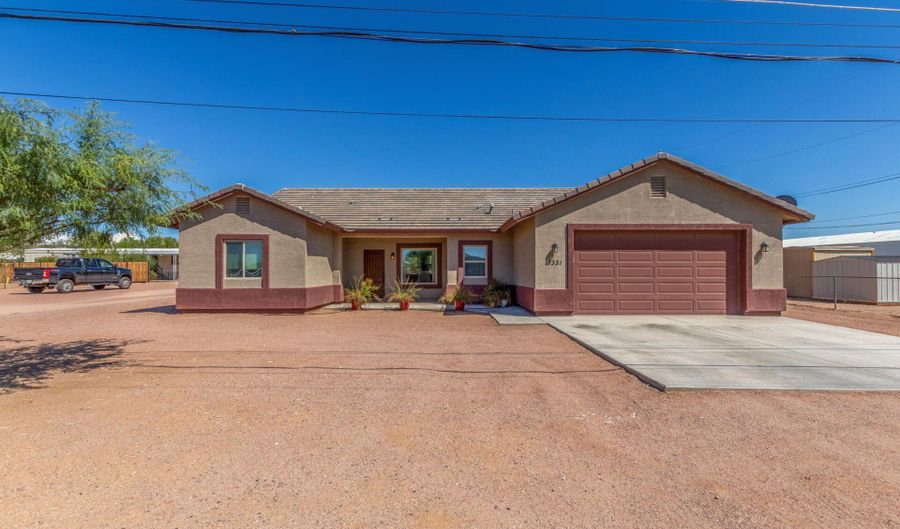 1331 S Cedar Dr, Apache Junction, AZ 85120 - 3 Beds, 2 Bath