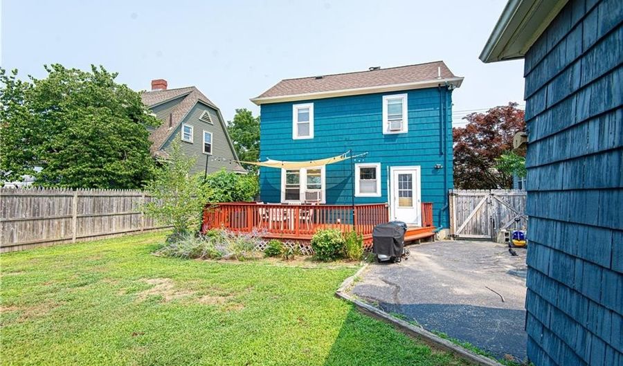 63 Paine Ave, Cranston, RI 02910 - 3 Beds, 2 Bath