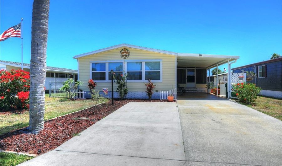 531 Persimmon Dr, Barefoot Bay, FL 32976 - 2 Beds, 2 Bath