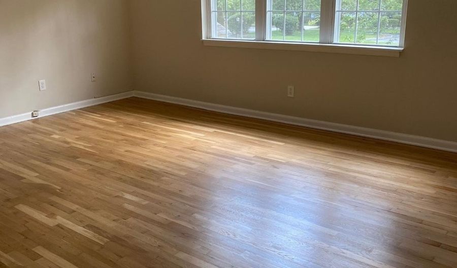 312 E MELROSE Ave, Baltimore, MD 21212 - 2 Beds, 1 Bath