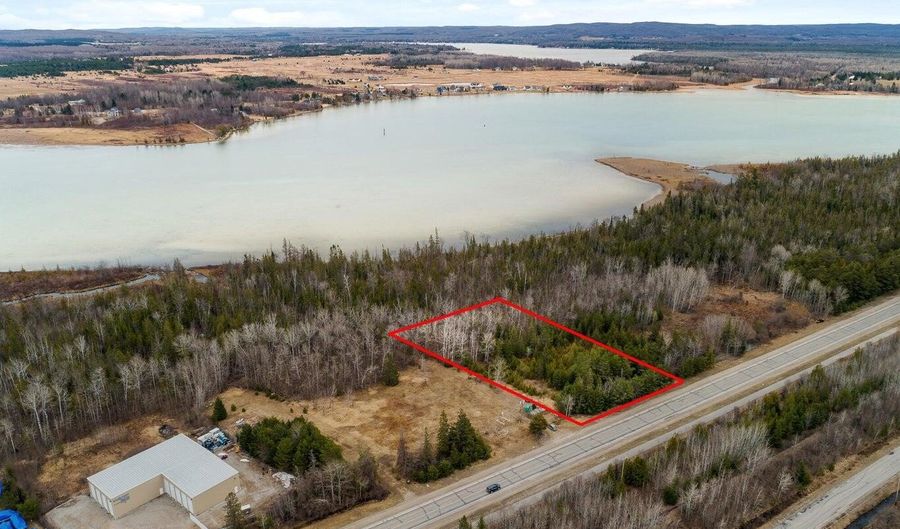 8503 US 31, Alanson, MI 49706 - 0 Beds, 0 Bath