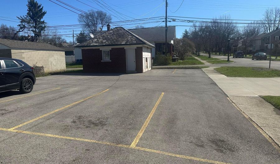 3840 N High St Unit C, Columbus, OH 43214 - 0 Beds, 0 Bath