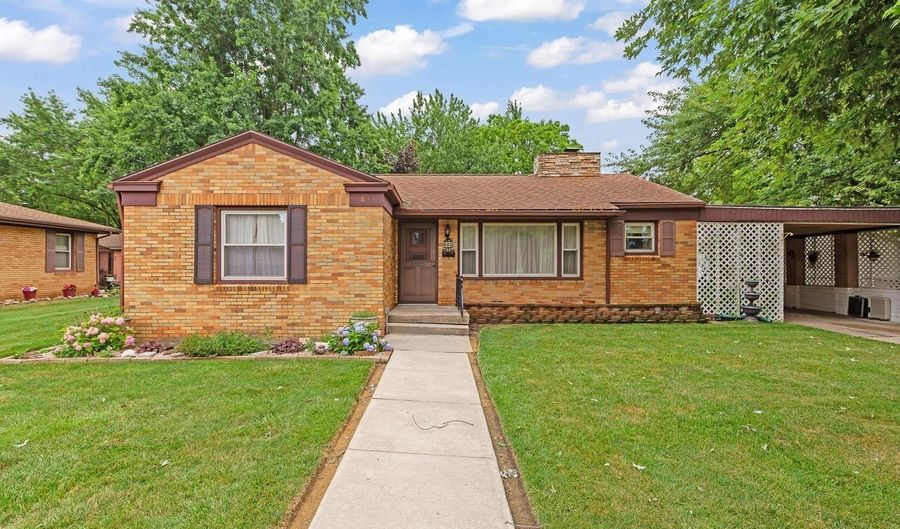 822 Croswell, Adrian, MI 49221 - 3 Beds, 3 Bath