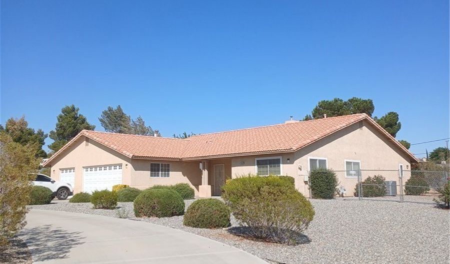 14639 Havasu Ln, Apple Valley, CA 92307 - 3 Beds, 2 Bath