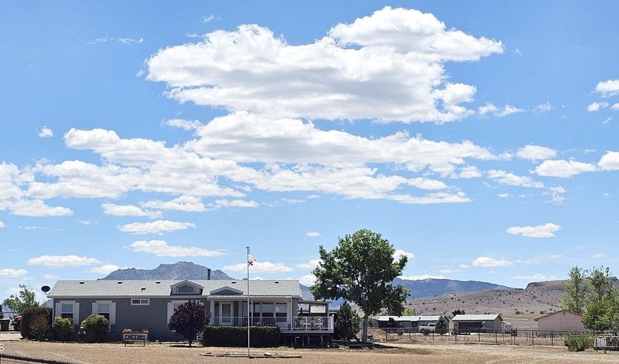 2930 W Road 1 S, Chino Valley, AZ 86323 - 3 Beds, 2 Bath