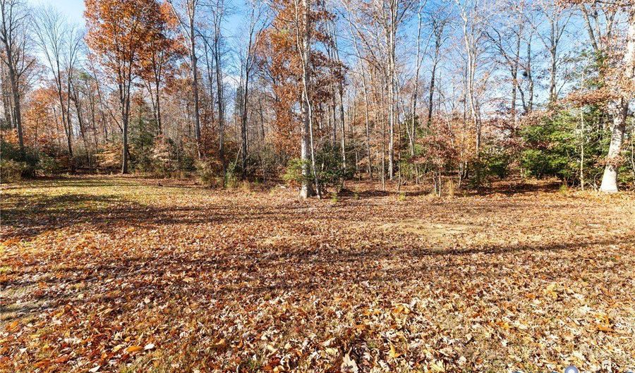 9461 Wickham Crossing Way, Ashland, VA 23005 - 4 Beds, 3 Bath