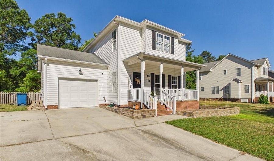 103 Brighton Village Ln, Archdale, NC 27263 - 3 Beds, 3 Bath
