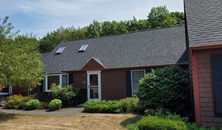 32 Cortland Cir 32, Bangor, ME 04401 - 2 Beds, 2 Bath