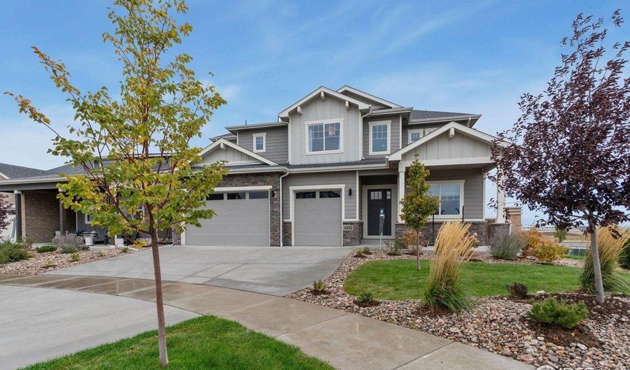 3691 N Buchanan Ct, Aurora, CO 80019 - 5 Beds, 4 Bath