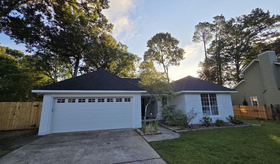 116 Poplar Pl SE, Aiken, SC 29803 - 3 Beds, 2 Bath