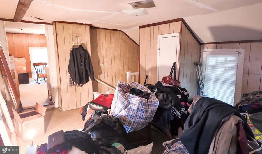 100 BROWN Ln, Laurel, DE 19956 - 3 Beds, 2 Bath