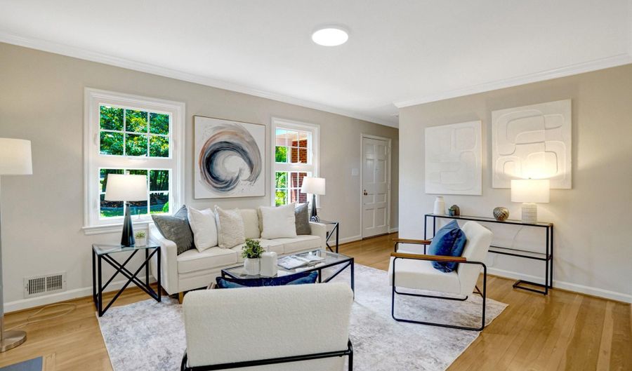 7107 COVENTRY Rd, Alexandria, VA 22306 - 4 Beds, 2 Bath