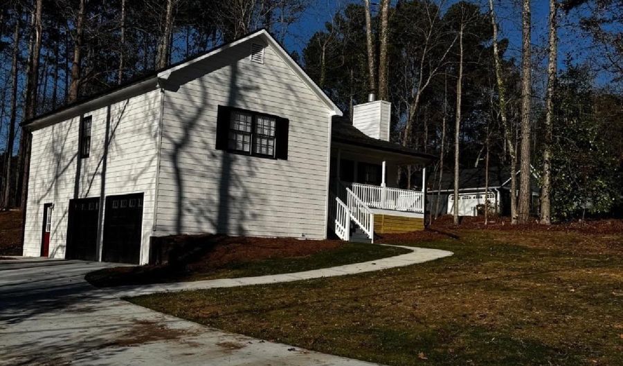 4687 Hilltop Dr NW, Acworth, GA 30101 - 3 Beds, 2 Bath