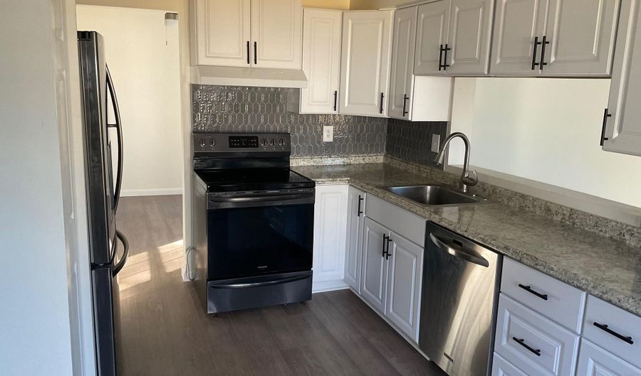 4427 DECLARATION Cir, Belcamp, MD 21017 - 5 Beds, 4 Bath