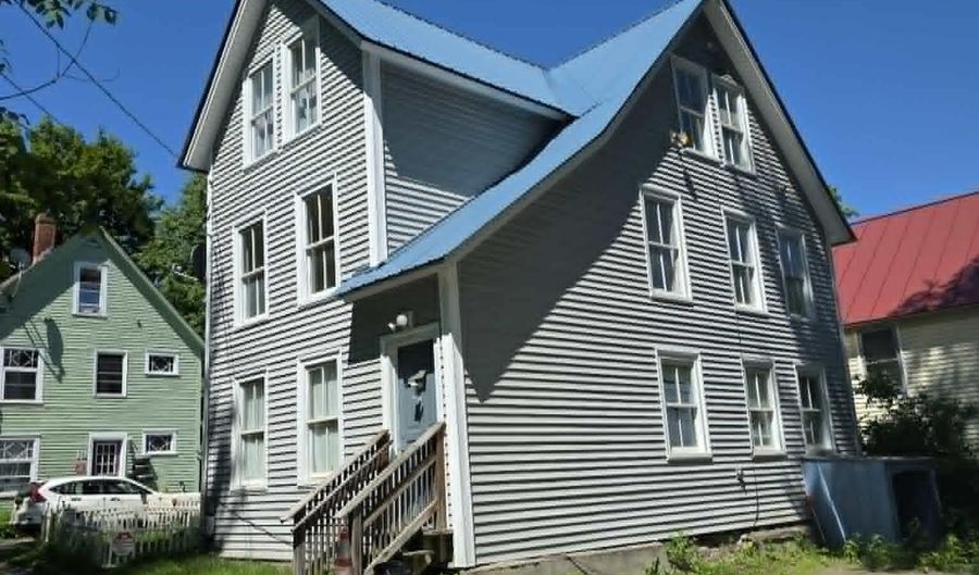 5 Reynolds Dr, Brattleboro, VT 05301 - 5 Beds, 3 Bath