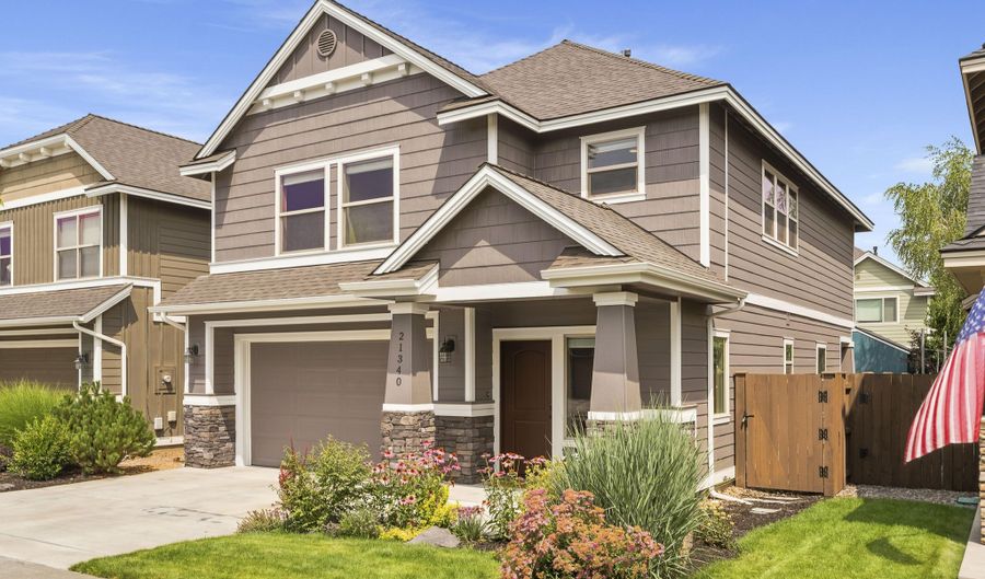 21340 NE Evelyn Pl, Bend, OR 97701 - 4 Beds, 3 Bath