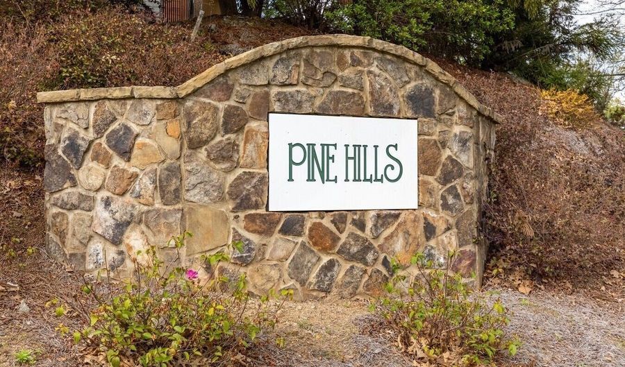 1333 Victor Rd NE, Atlanta, GA 30324 - 3 Beds, 2 Bath