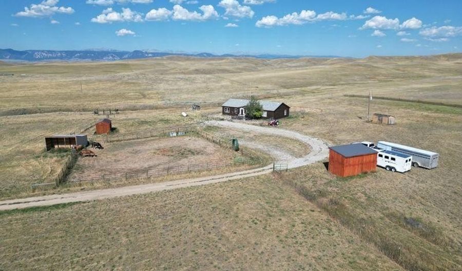 33 Oxbow Rd, Buffalo, WY 82834 - 3 Beds, 2 Bath