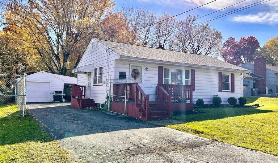 3819 Huntmere Ave, Austintown, OH 44515 - 3 Beds, 1 Bath