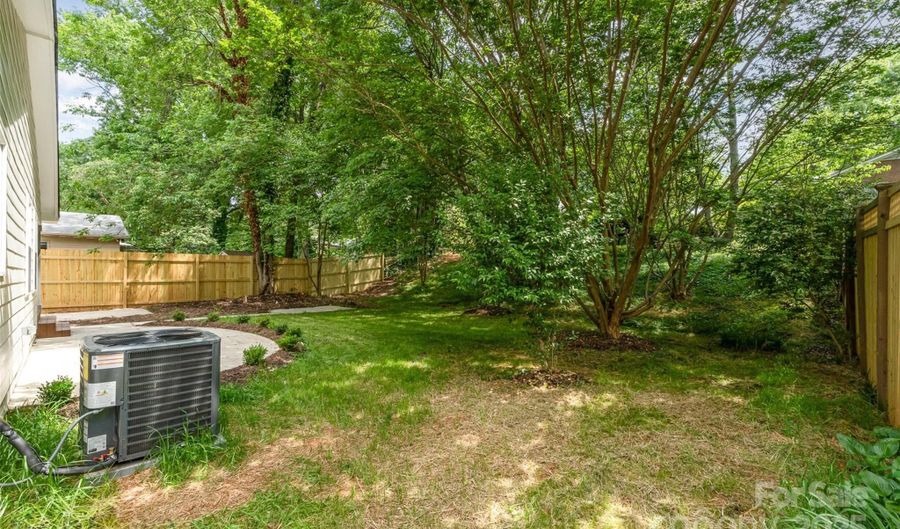 1208 Tarrington Ave, Charlotte, NC 28205 - 3 Beds, 3 Bath