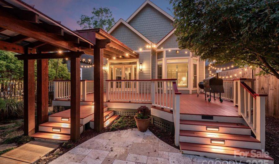 723 E 35th St, Charlotte, NC 28205 - 4 Beds, 3 Bath