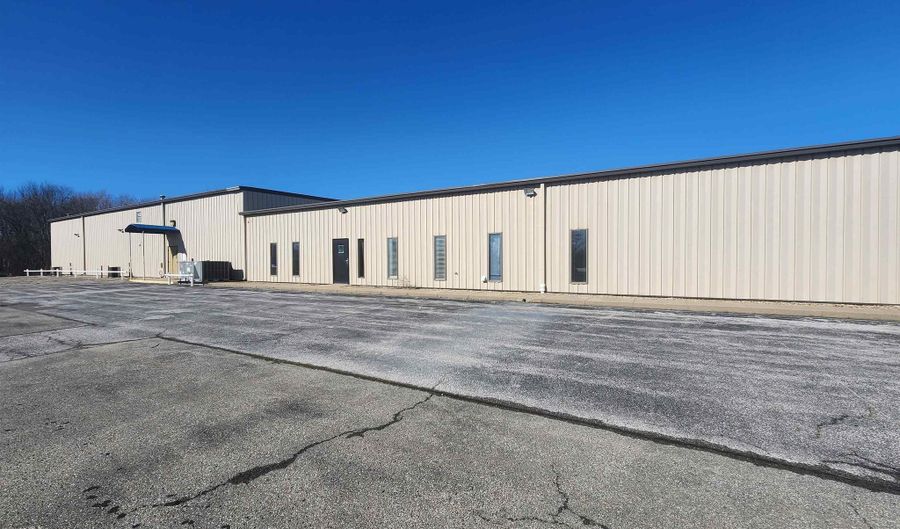 4201 Ilberry Rd South Warehouse, Mt. Vernon, IL 62864 - 0 Beds, 0 Bath