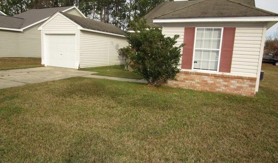 13190 Warren Dr, Gulfport, MS 39503 - 2 Beds, 2 Bath
