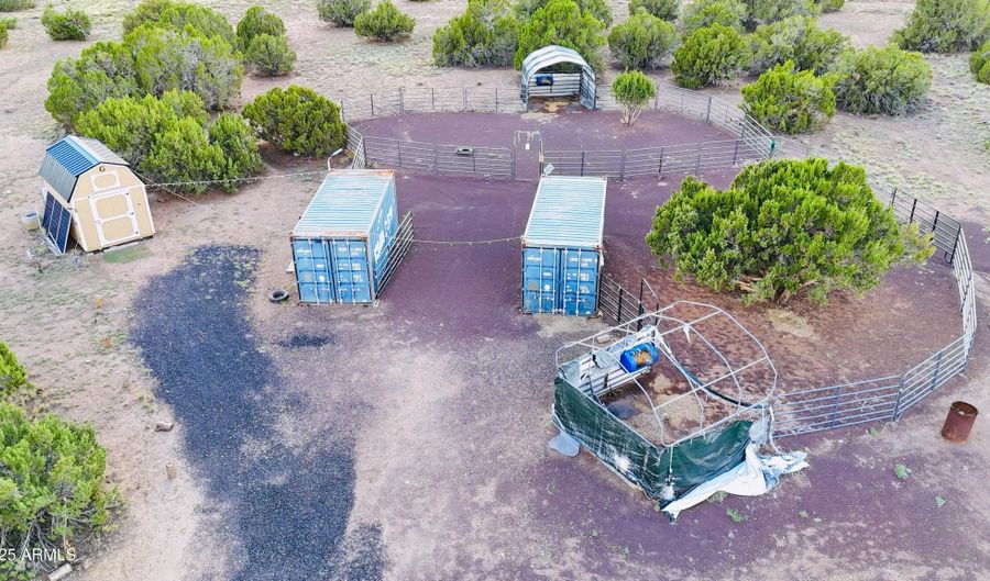 80 ACR 8050 Rd, Concho, AZ 85924 - 3 Beds, 2 Bath