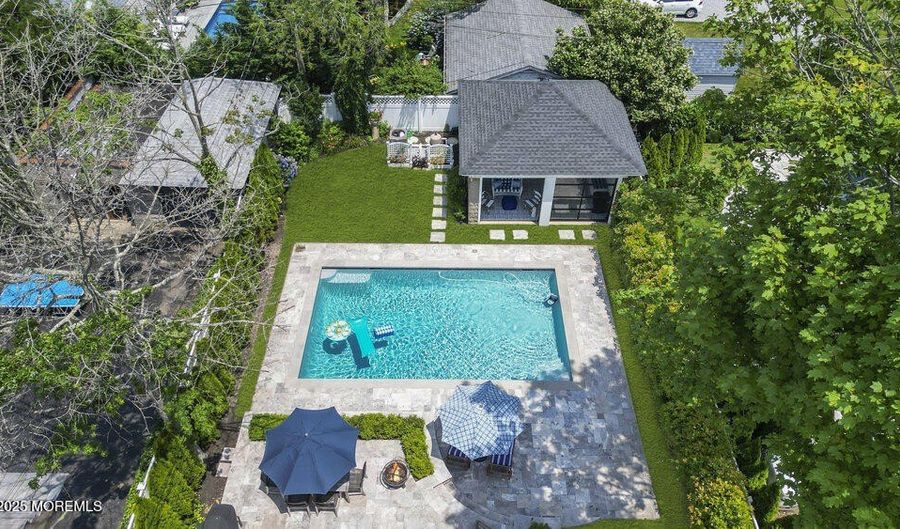 611 7th Ave, Asbury Park, NJ 07712 - 6 Beds, 4 Bath