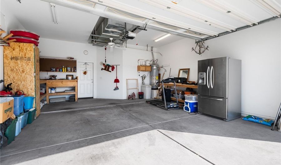 1032 Desert Nights Ln, Bullhead City, AZ 86429 - 2 Beds, 2 Bath