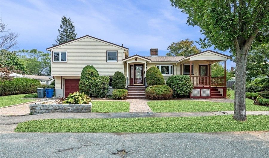 4 Butterworth Rd, Beverly, MA 01915 - 3 Beds, 2 Bath