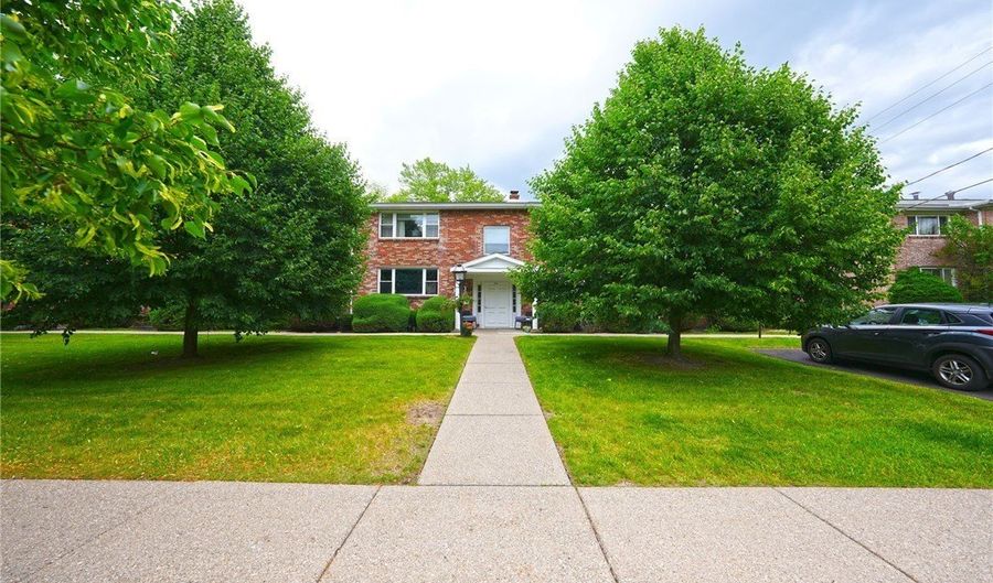 59 Old Lyme Dr 3, Amherst, NY 14221 - 2 Beds, 2 Bath