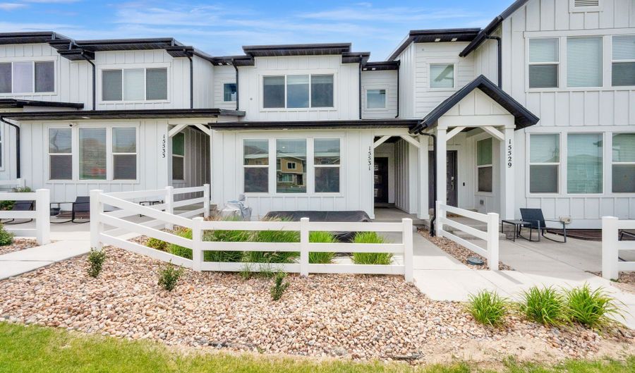 15531 S ALLIANCE Ln, Bluffdale, UT 84065 - 3 Beds, 3 Bath