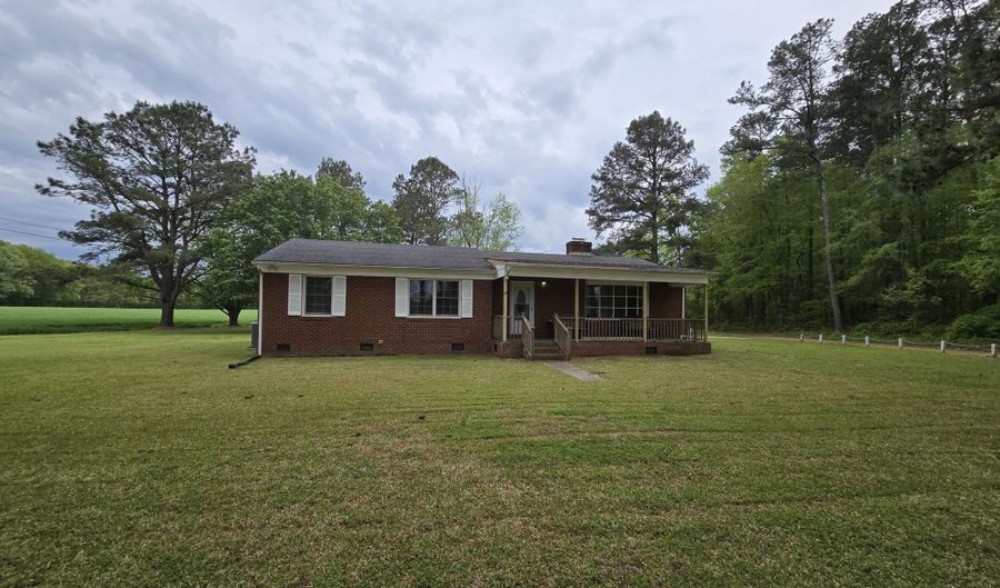849 Nc Highway 561 W, Aulander, NC 27805 - 3 Beds, 2 Bath