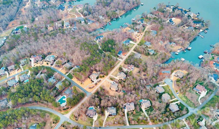 6756 Montgomery Rd Unit 77, Clover, SC 29710 - 5 Beds, 5 Bath