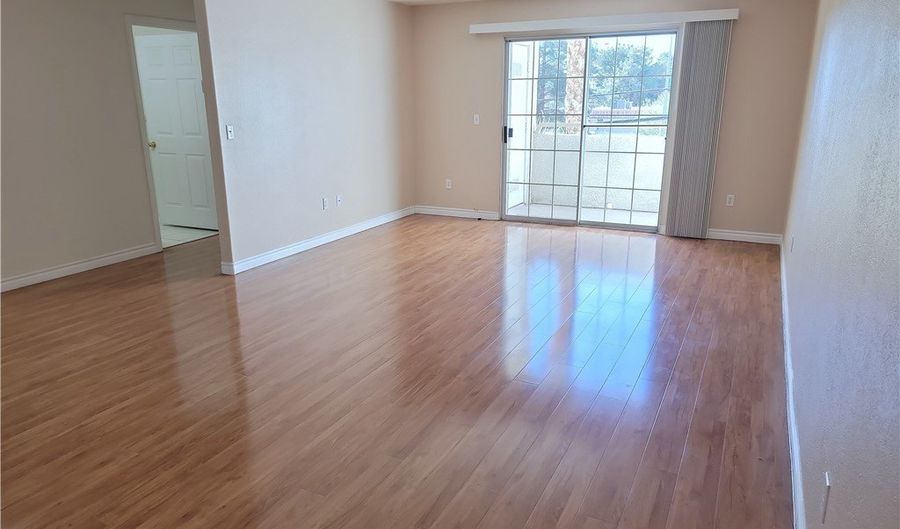 1987 Cutlass Dr, Henderson, NV 89014 - 2 Beds, 2 Bath