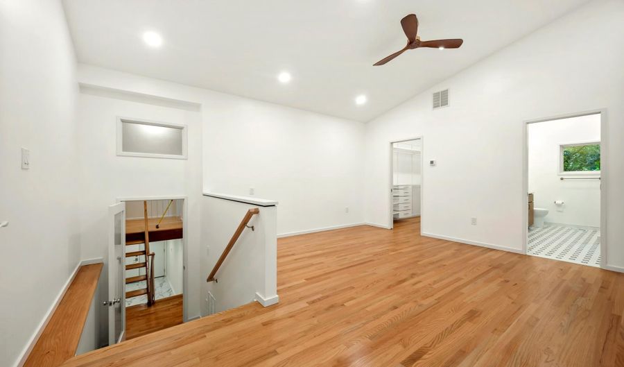 7614 HAMILTON SPRING Rd, Bethesda, MD 20817 - 5 Beds, 4 Bath