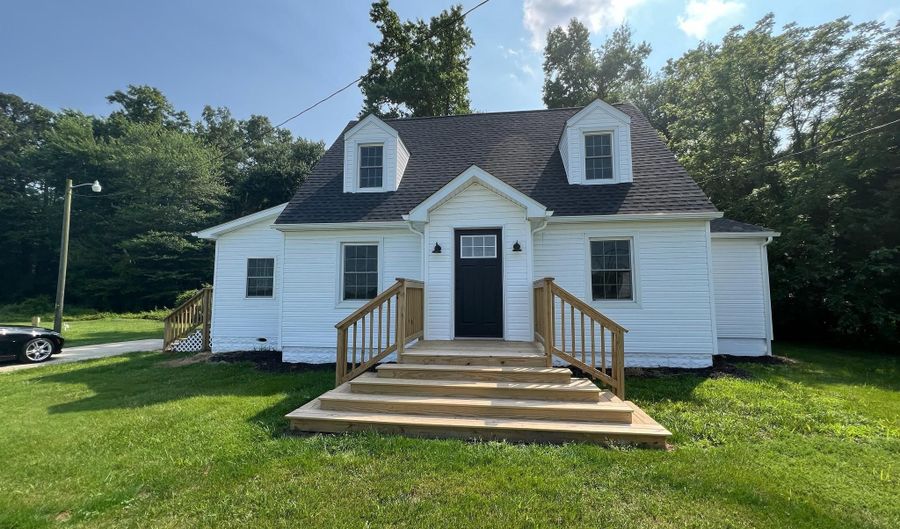 4574 SEASHORE Hwy, Bridgeville, DE 19933 - 3 Beds, 2 Bath