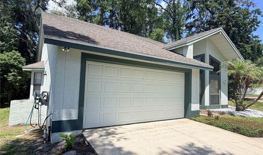 1068 Cottonwood Ct, Apopka, FL 32712 - 3 Beds, 2 Bath