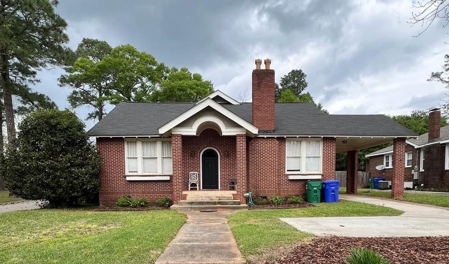 217 W Orange St, Troy, AL 36081 - 3 Beds, 3 Bath