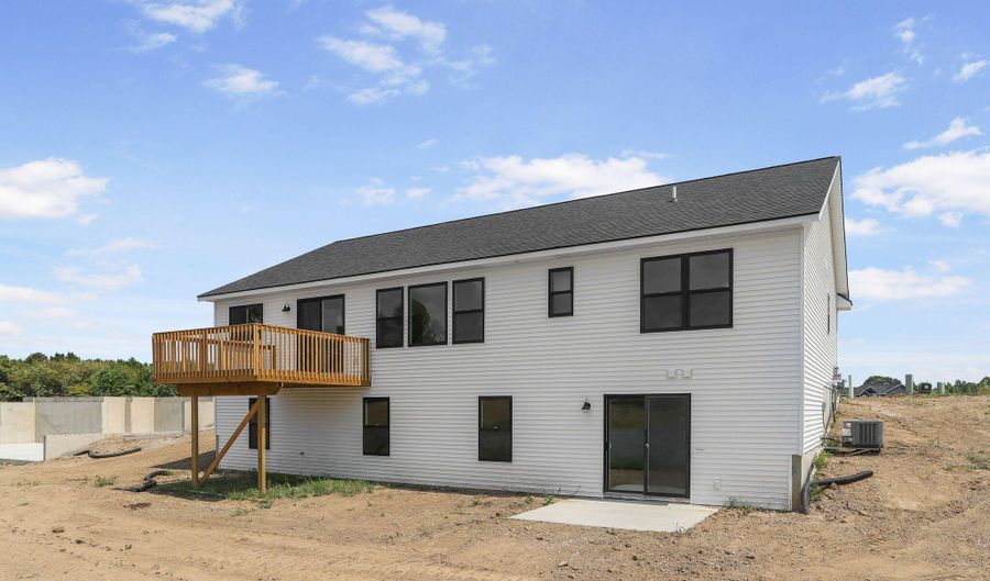 11913 Everett Ave, Allendale, MI 49401 - 4 Beds, 3 Bath