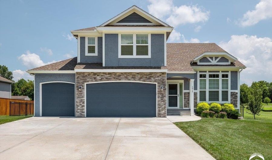 1917 N 153rd Ter, Basehor, KS 66007 - 4 Beds, 3 Bath