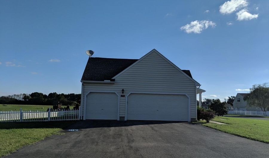 196 KINGS MILL Dr, Felton, DE 19943 - 3 Beds, 2 Bath