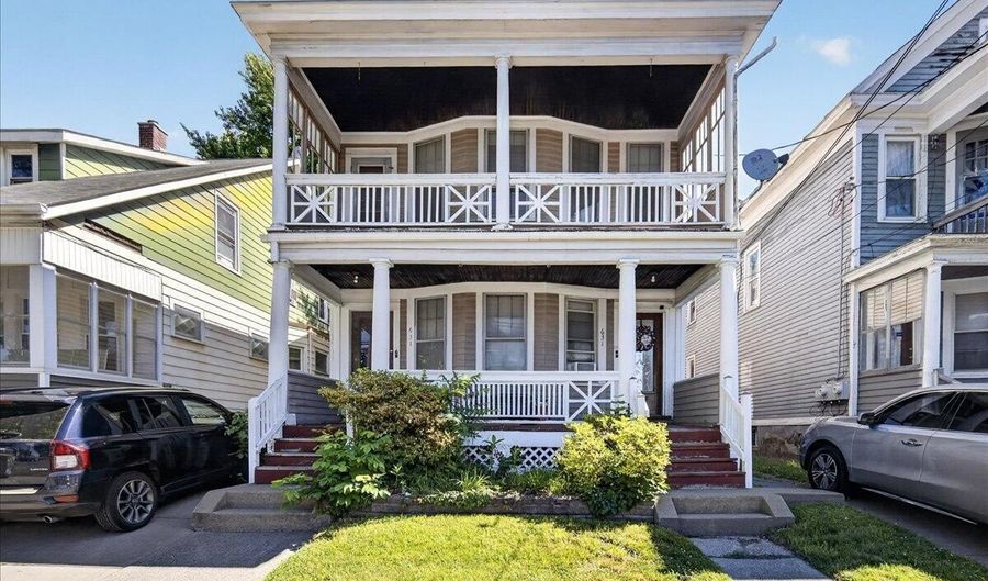 631 Washington Ave, Albany, NY 12206 - 5 Beds, 2 Bath