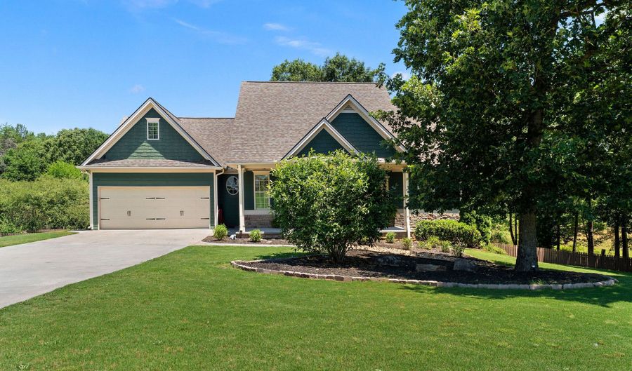 130 Riverboat Dr SW, Adairsville, GA 30103 - 6 Beds, 4 Bath