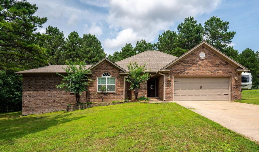 9006 Mars Hill Rd, Bauxite, AR 72011 - 4 Beds, 3 Bath