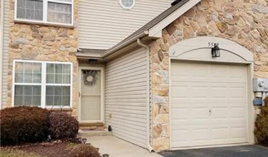 5507 Stonecroft Ln, Allentown, PA 18106 - 3 Beds, 3 Bath