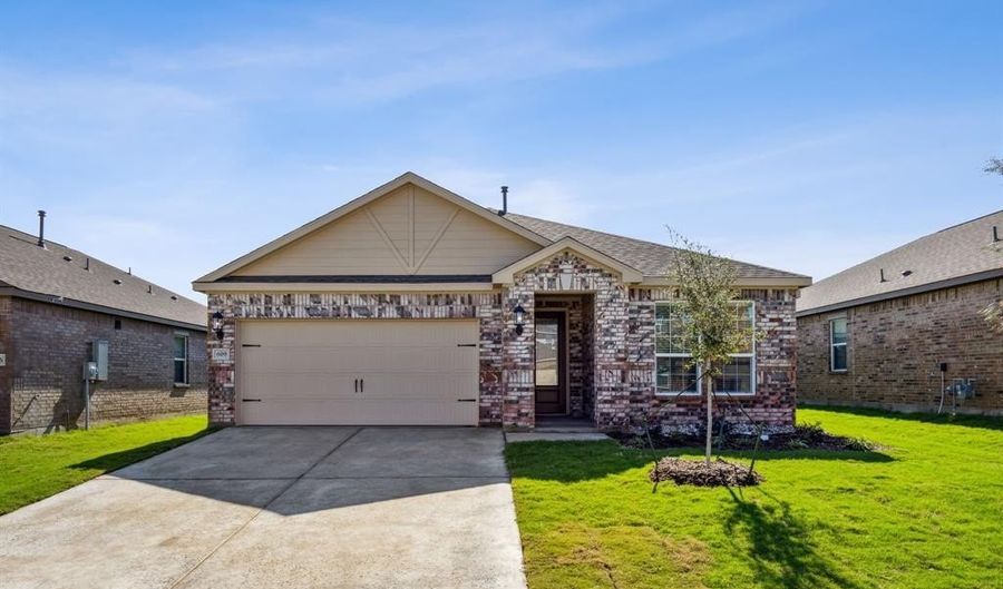 609 Harbor Oaks Dr, Anna, TX 75409 - 4 Beds, 2 Bath